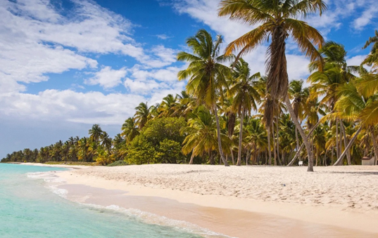 Лучшие пляжи мира в 2025 году: эксперты назвали топ-50 мест, которые подарят райское наслаждение