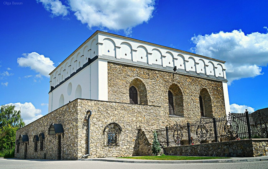 Не лише Умань: 8 міст України, де зберіглася жива єврейська спадщина