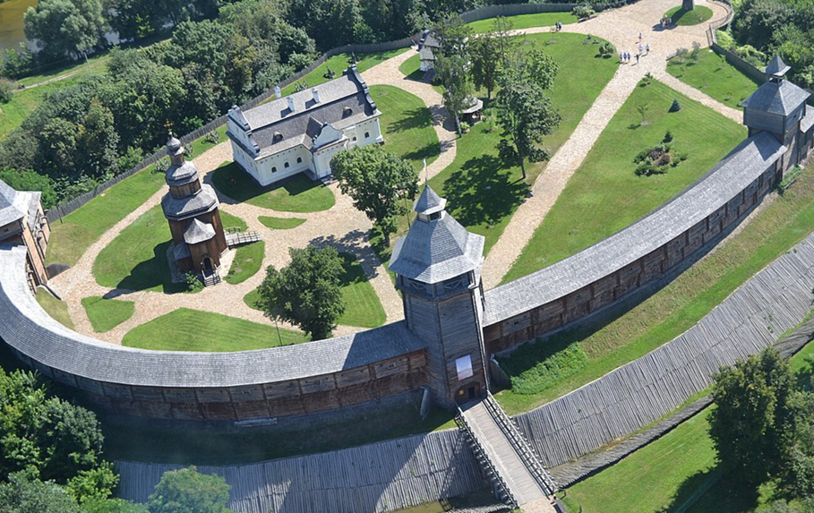 Палац Розумовських у Батурині: чому варто побачити величну резиденцію гетьманів
