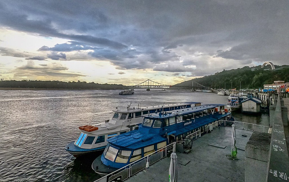 Привиди, Чорна наречена та загадкові вогні: містичні історії про Київ, які пробирають до кісточок