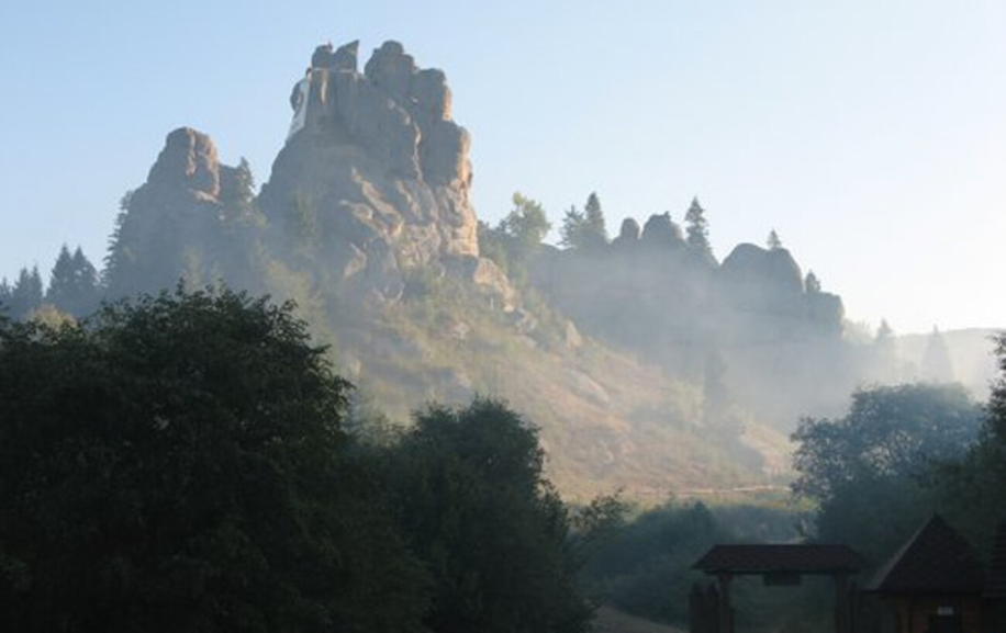 Де в Україні природа виглядає так, ніби там знімали &quot;Володаря перснів&quot;