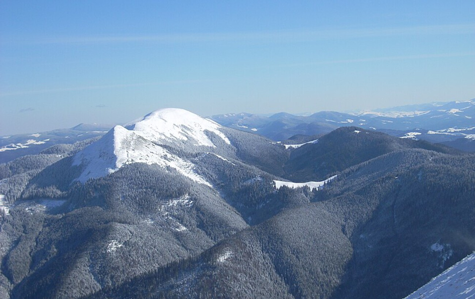 Не только лыжи: топ-6 неожиданных занятий в Карпатах, которые стоят менее 500 гривен
