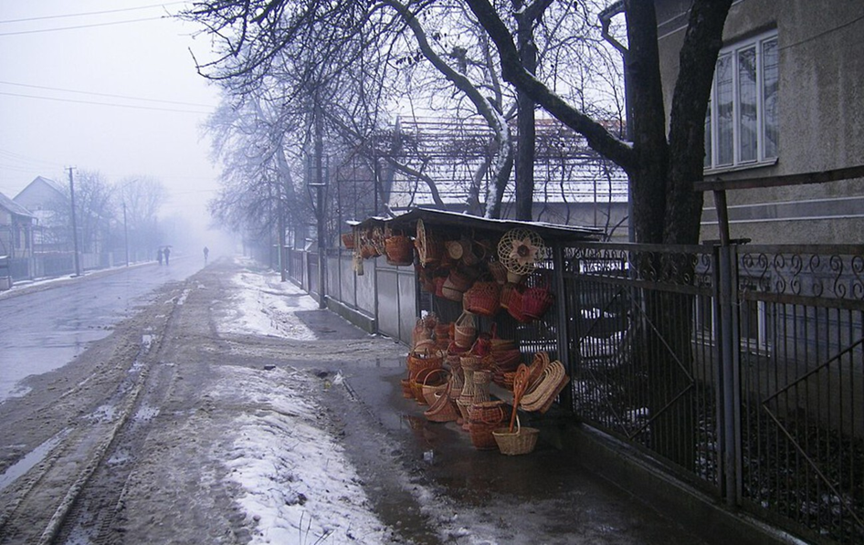 Гончарство, ткацтво, лозоплетіння: де в Україні туристів навчають живим ремеслам