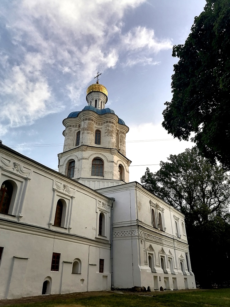 Пляжи, история и природа: готовый маршрут по Черниговщине для ярких выходных