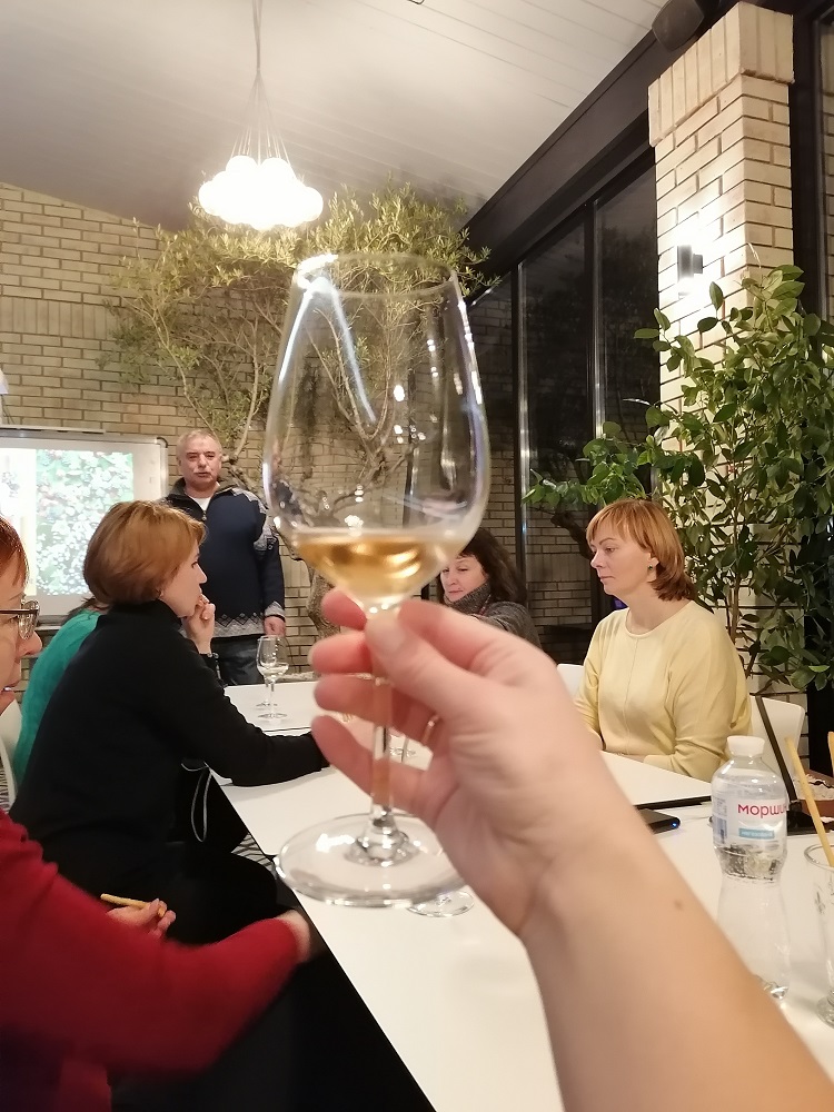 Музеї, сири та вино. Куди вирушити під Києвом для дегустацій та занурення в місцеву культуру