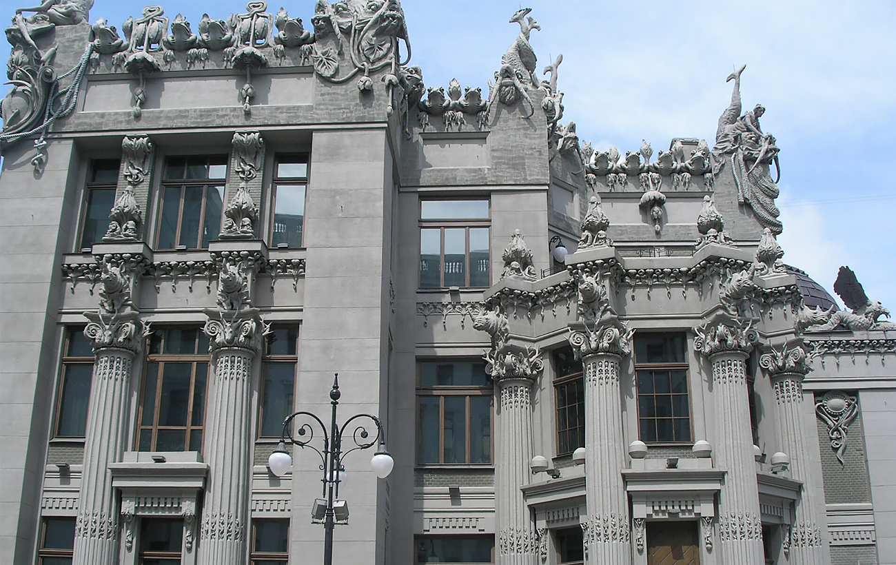 Будинок з химерами є не тільки в Києві. Де шукати архітектурні дива у Львові, Харкові та Одесі