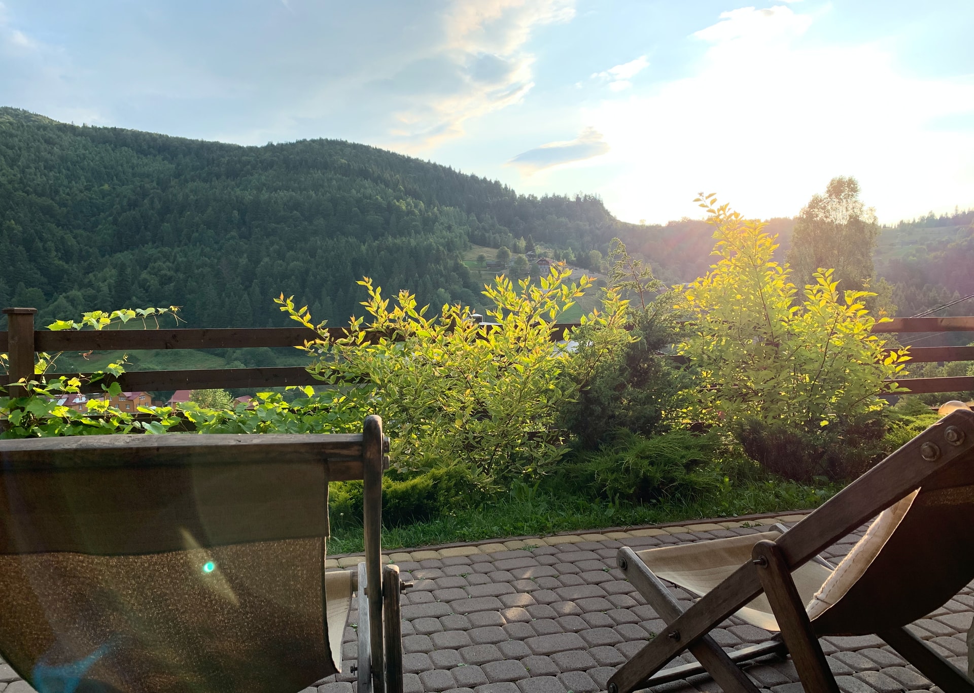 Хюгге по-украински: самые интересные отели Карпат для уютного отдыха осенью