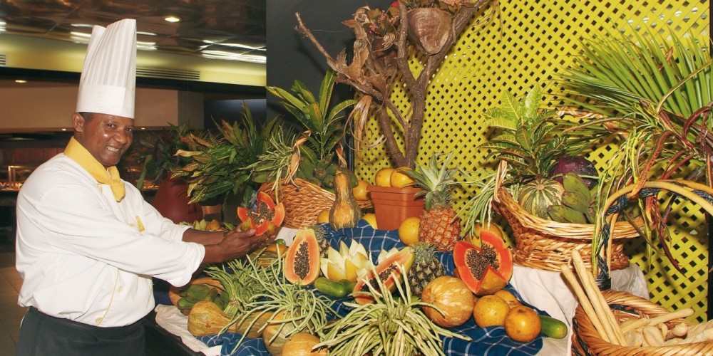 Пляжі та бірюзовий океан. Українцям знову доступний відпочинок на Кубі: у скільки обійдеться відпустка