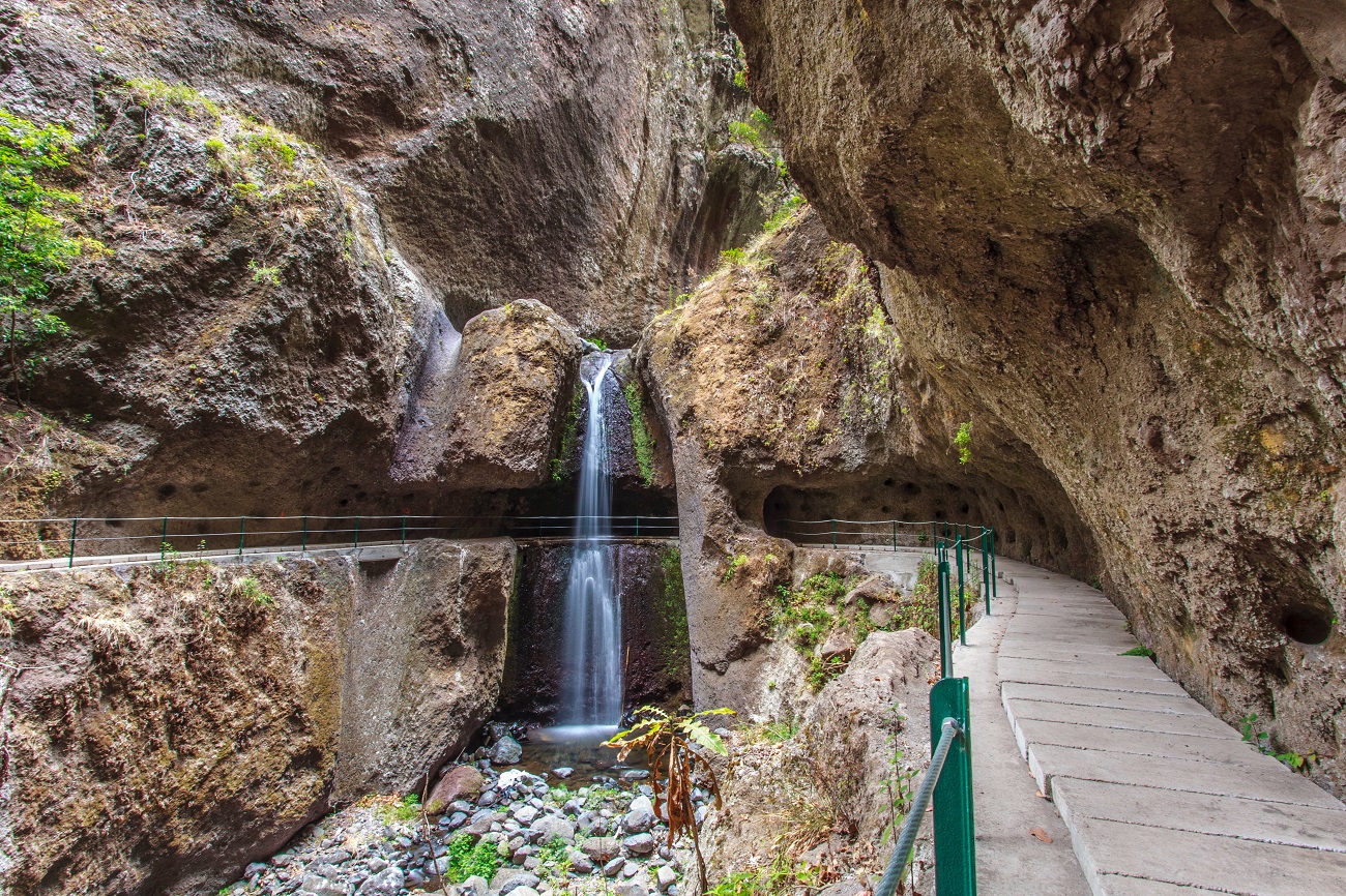 Пляжі, водоспади та пішохідні маршрути. Чому варто відвідати Мадейру - &quot;приховану перлину&quot; Європи