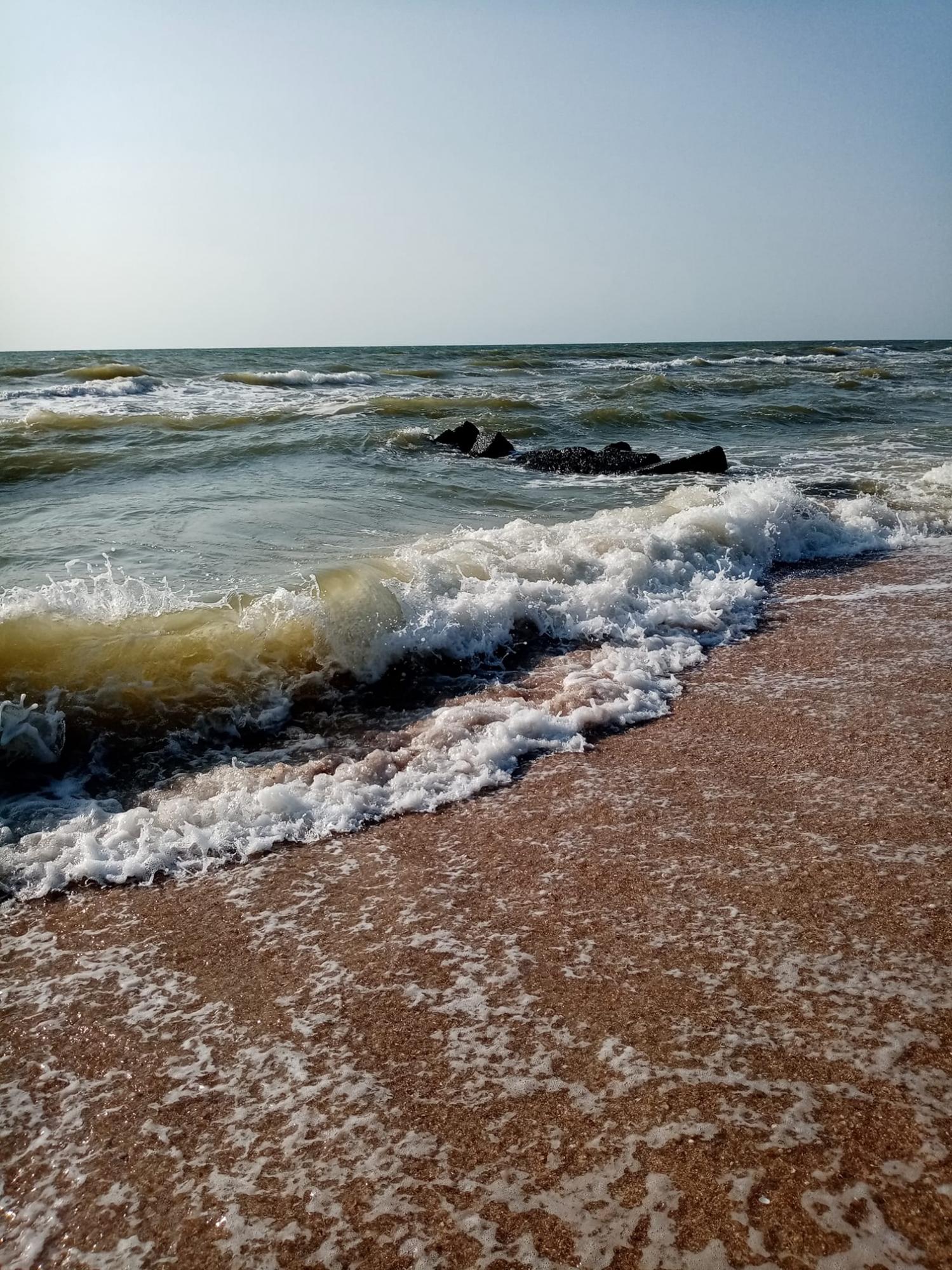 Грози, зливи та спека: якою буде погода на морських курортах України в останній тиждень літа