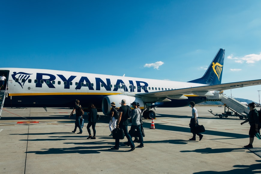 У десять разів вищий за рекламний тариф. Стало відомо, скільки Ryanair витрачає на перевезення пасажирів
