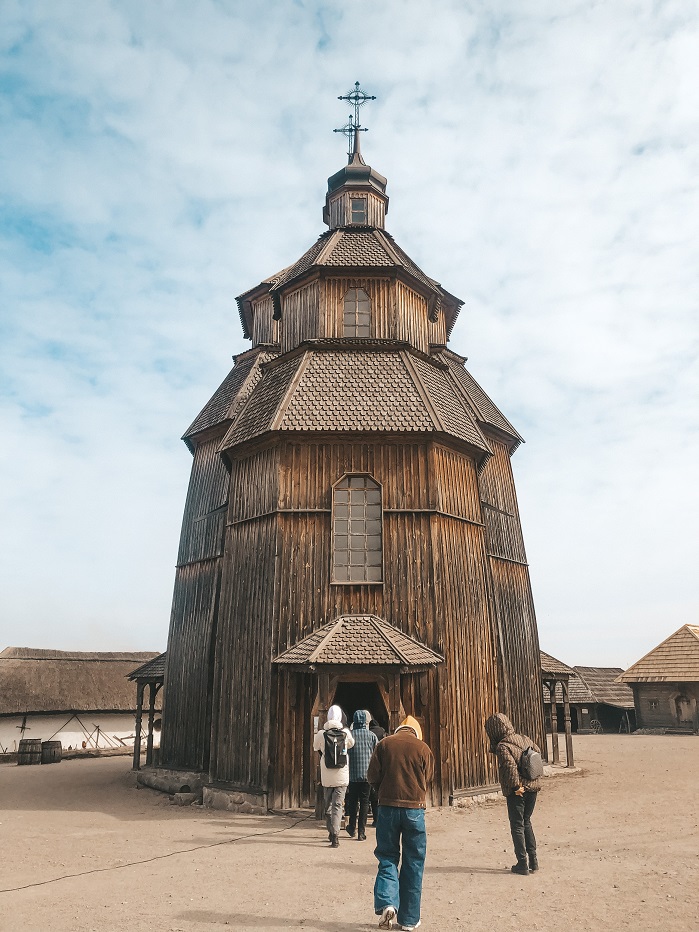 Місця героїчної слави. Як зміниться туризм в України після війни